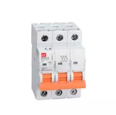 Interruptor Automático Tripolar 3 X 40a Curva D Ruptura 10ka